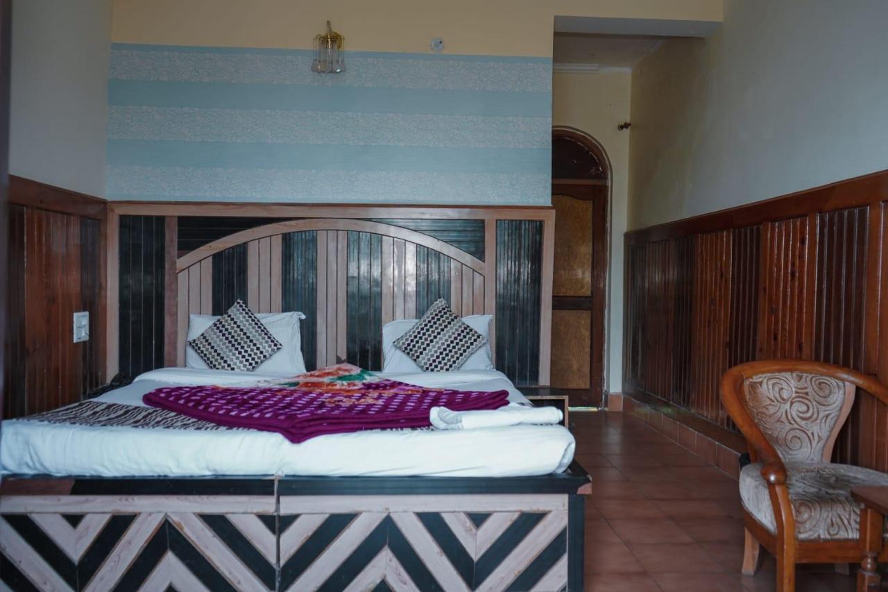 Himalaya Mount View Resort Каусани Екстериор снимка