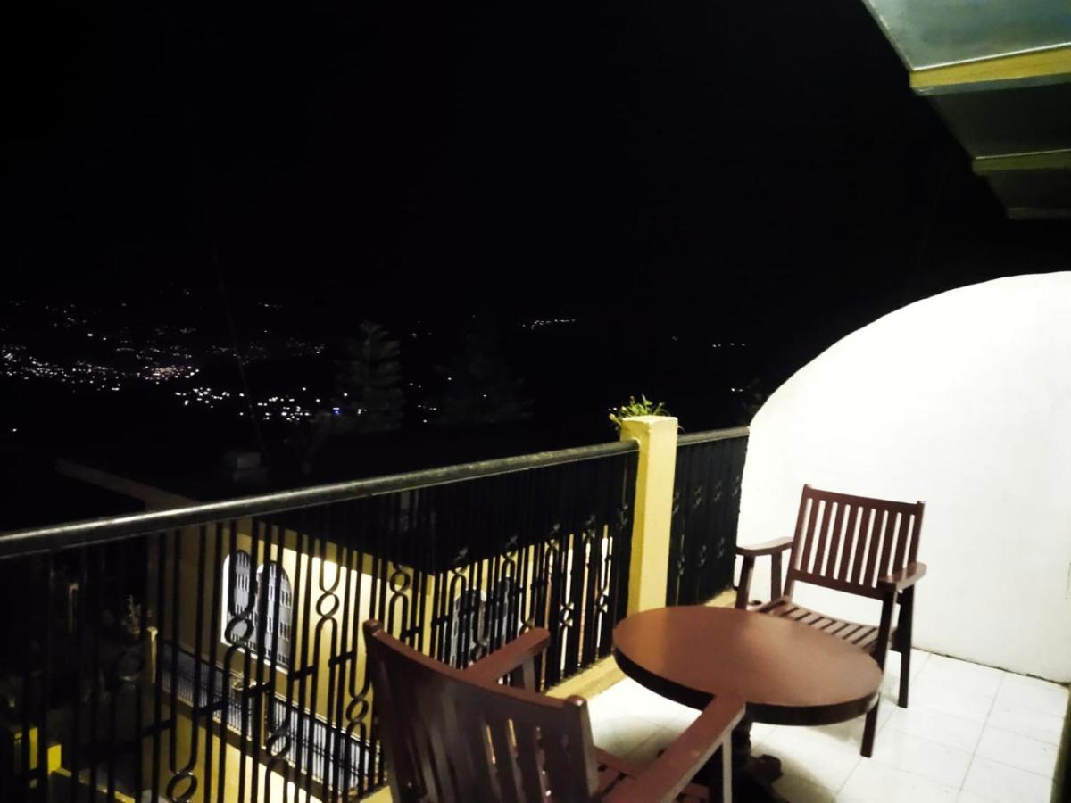 Himalaya Mount View Resort Каусани Екстериор снимка