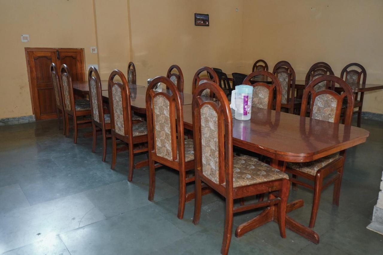 Himalaya Mount View Resort Каусани Екстериор снимка